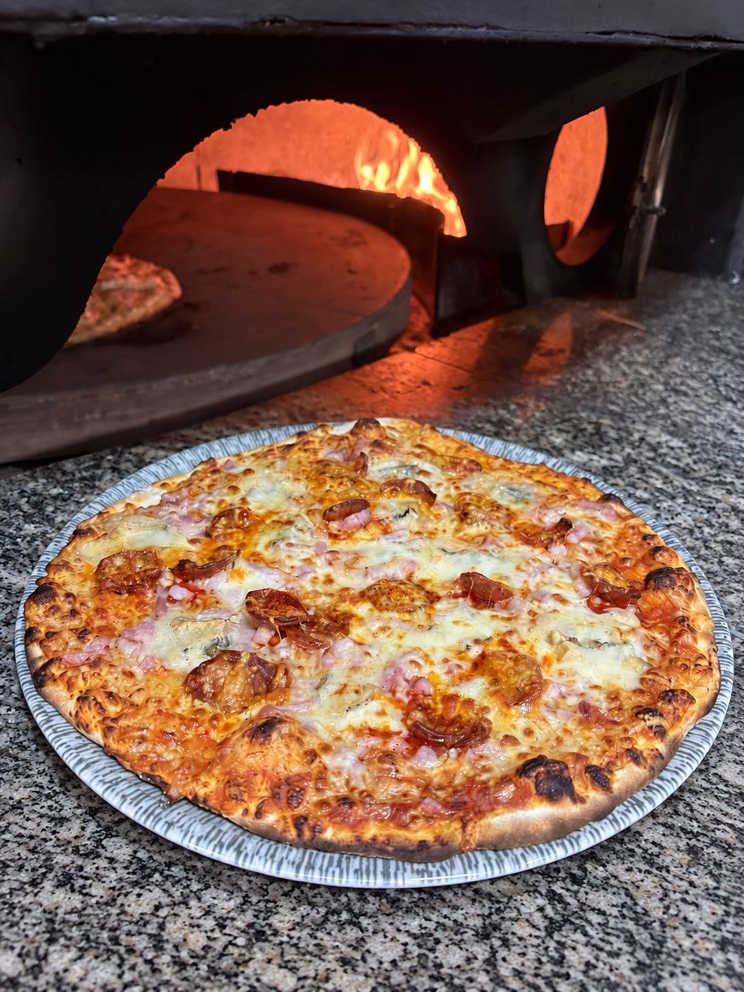 Pizza Rimini au feu de bois, Pizzeria Sole Mio Nancy